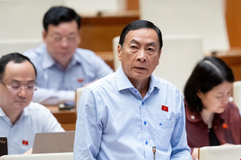 Cựu Cục trưởng Cục An toàn thực phẩm Nguyễn Thanh Phong bị khởi tố, người dân ủng hộ xử lý nghiêm- Ảnh 1.