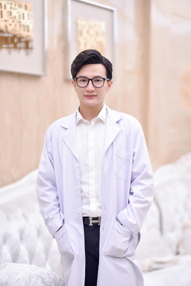 Dược sĩ Tiến lên tiếng gấp thông tin bị bắt- Ảnh 3. Dược sĩ Tiến lên tiếng gấp thông tin bị bắt- Ảnh 3.