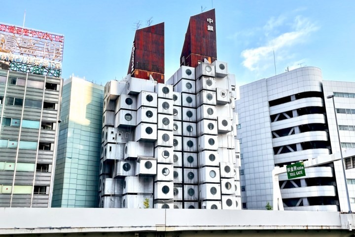 Tòa nhà từng thay phòng như LEGO, lắp xong căn hộ chỉ trong 3 tiếng - giờ chỉ còn vài khối sắt nằm trong bảo tàng- Ảnh 2.