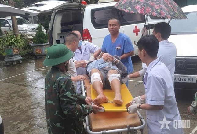 Sạt lở công trình thủy điện ở Lai Châu: Sức khỏe 4 nạn nhân bị thương hiện ra sao?- Ảnh 1. Sạt lở công trình thủy điện ở Lai Châu: Sức khỏe 4 nạn nhân bị thương hiện ra sao?- Ảnh 1.