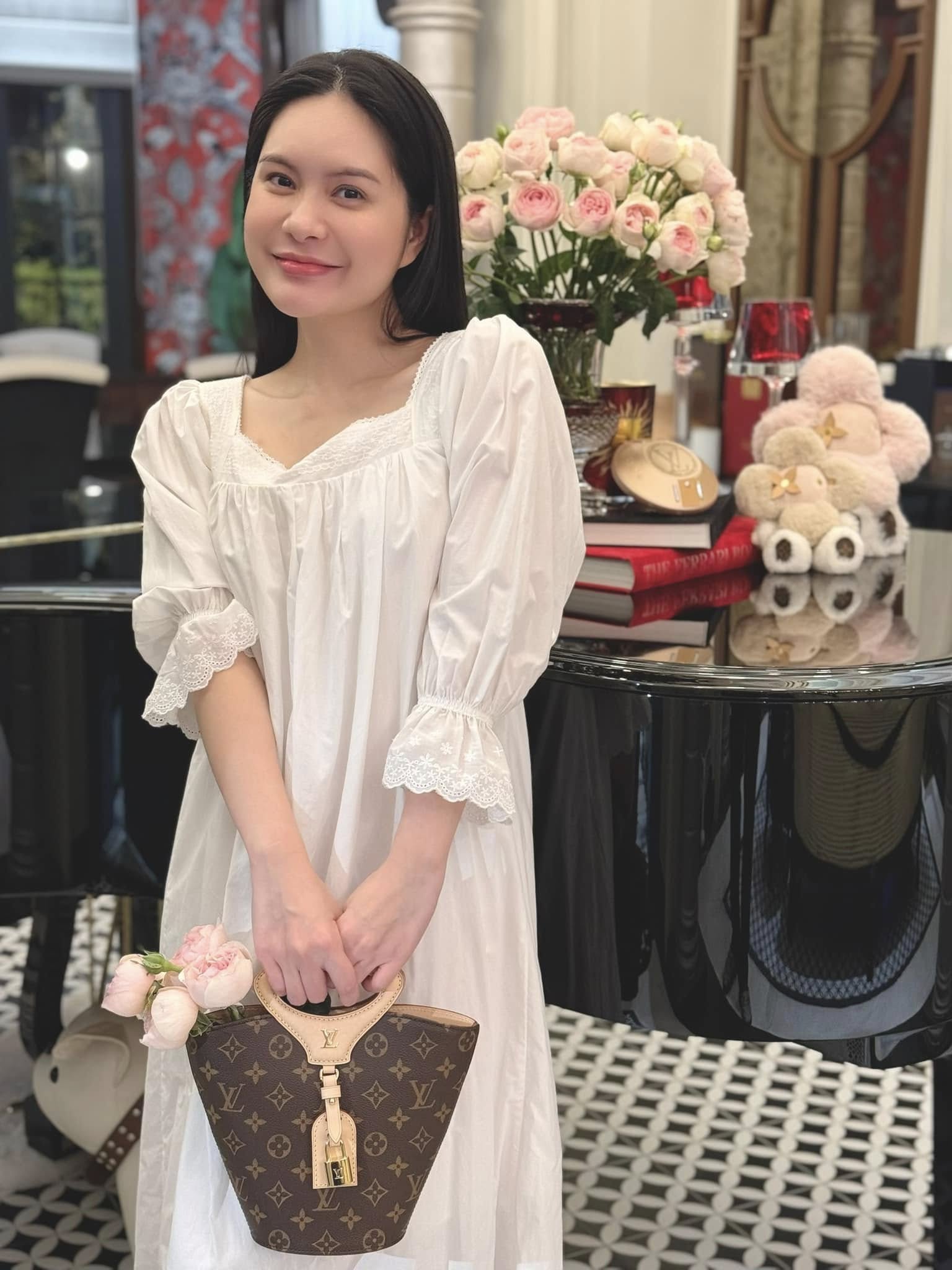 Đoàn Di Băng trước khi trở thành “nữ đại gia quận 7”: Làm gì mà giàu thế?- Ảnh 6. Đoàn Di Băng trước khi trở thành “nữ đại gia quận 7”: Làm gì mà giàu thế?- Ảnh 6.