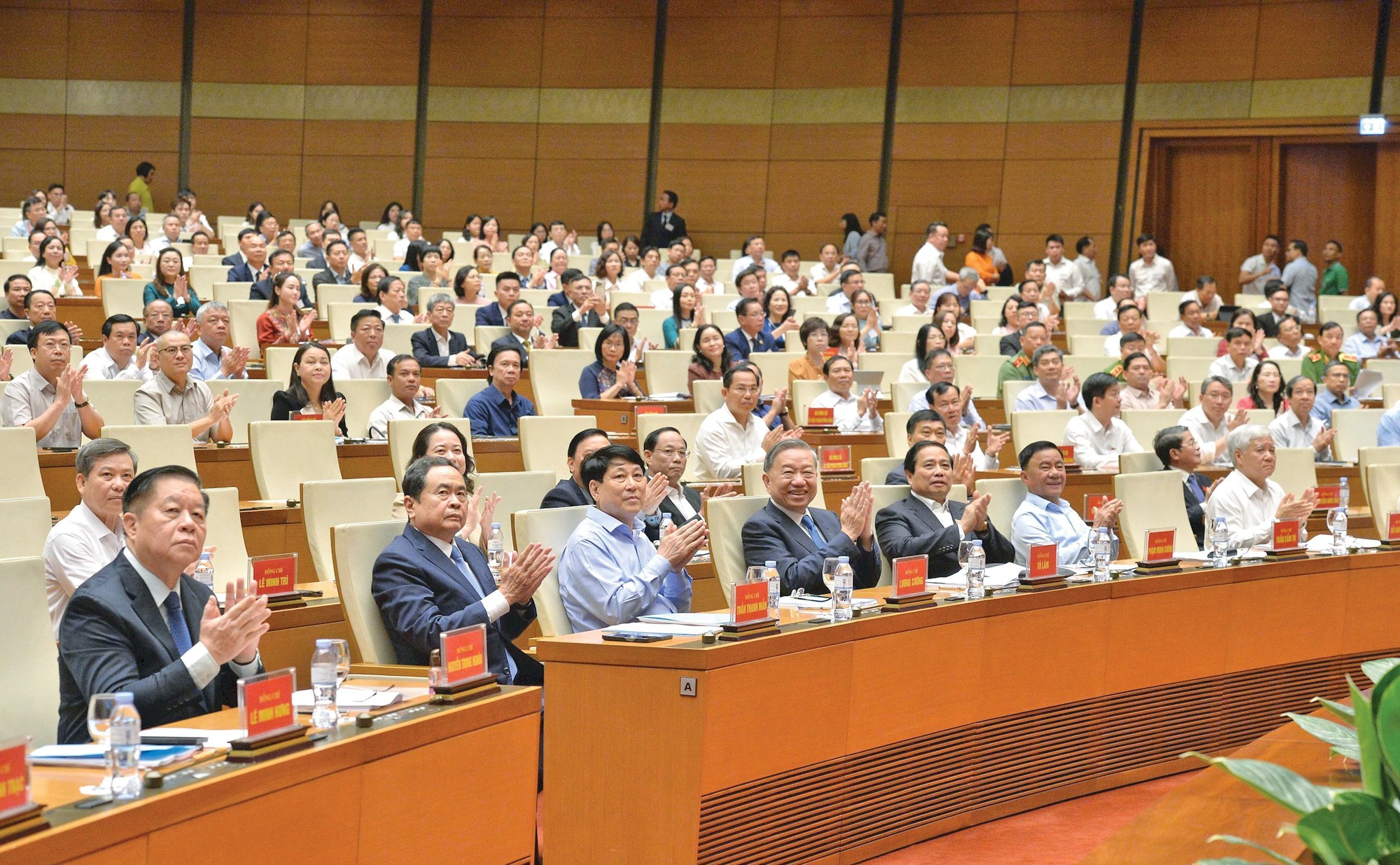 Chủ tịch Quốc hội: Người dân và doanh nghiệp được làm những gì pháp luật không cấm- Ảnh 1.