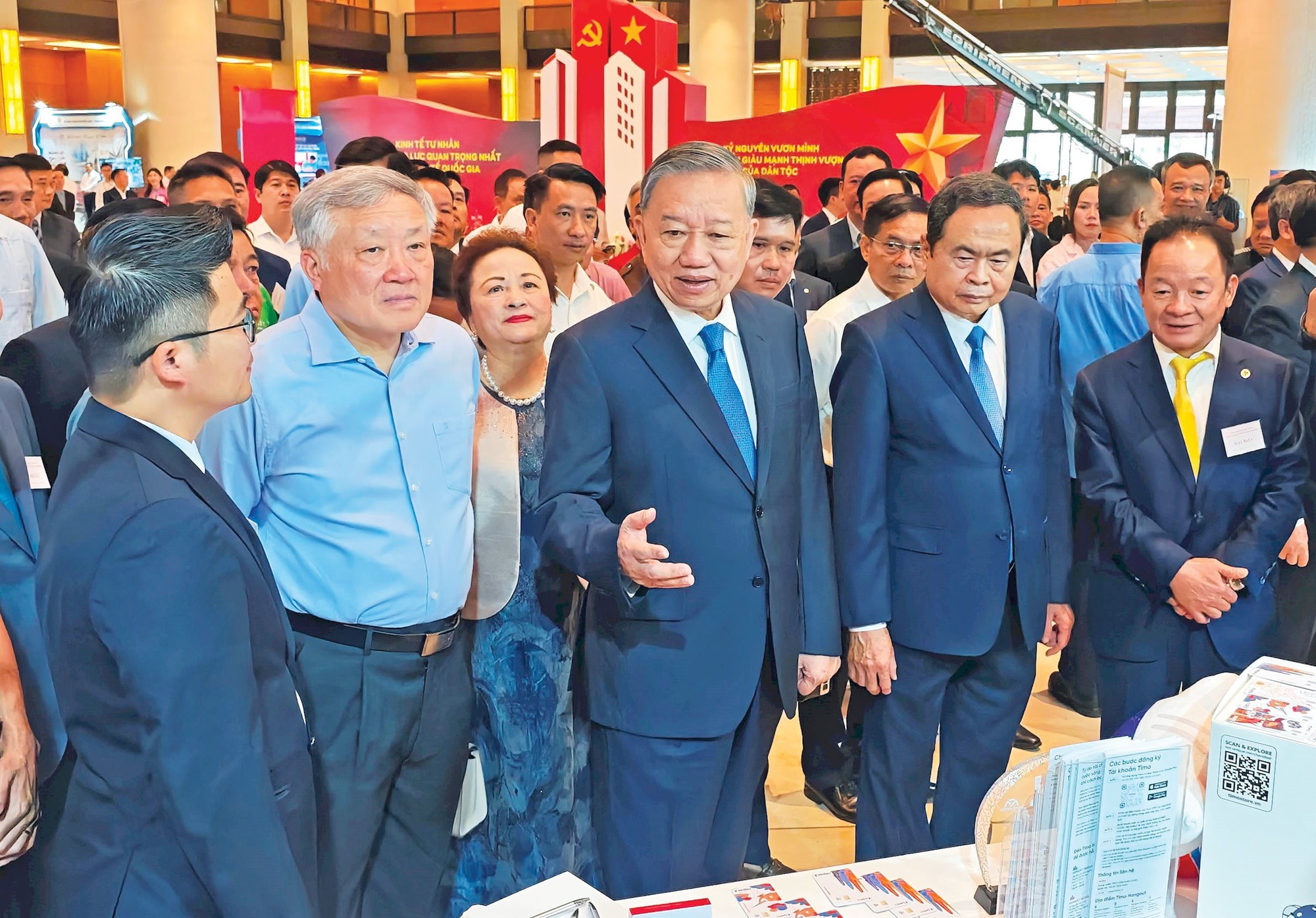 Chủ tịch Quốc hội: Người dân và doanh nghiệp được làm những gì pháp luật không cấm- Ảnh 3.