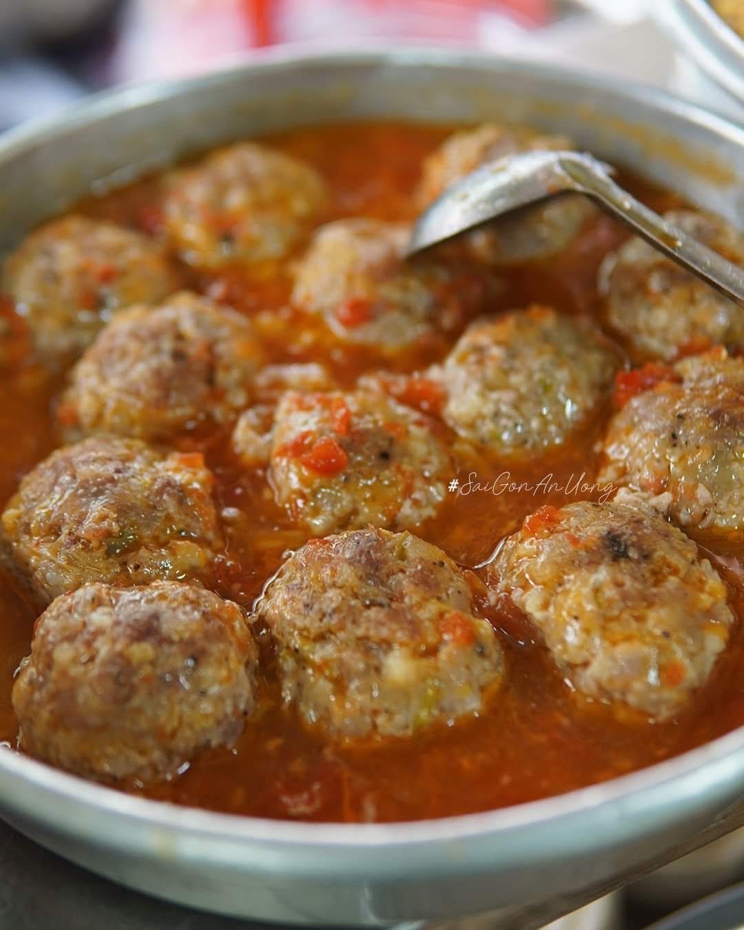 Tiệm cơm lâu năm giữa Quận 1 bỗng nghỉ bán khiến khách tiếc ngẩn ngơ, biết lý do phía sau còn bất ngờ hơn- Ảnh 11.