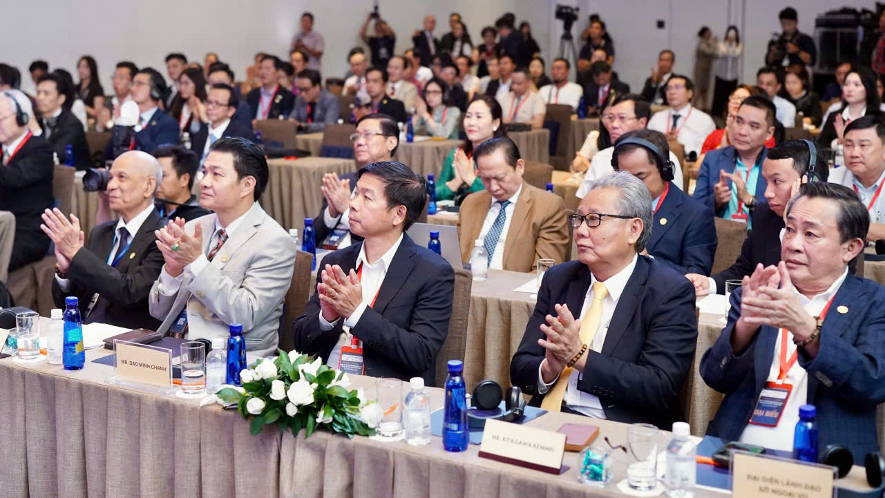 Nhiều tập đoàn từ Nhật Bản, Trung Đông muốn đầu tư 6 tỉ USD vào TP HCM- Ảnh 2. Nhiều tập đoàn từ Nhật Bản, Trung Đông muốn đầu tư 6 tỉ USD vào TP HCM- Ảnh 2.