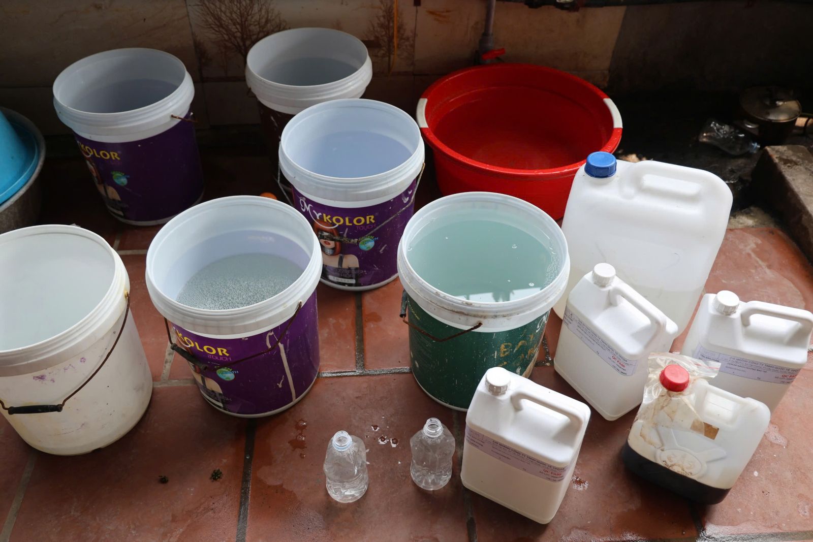 9X tự chế mỹ phẩm tại nhà bán hơn 100.000 đơn hàng trên Shopee, Tiktok- Ảnh 2.