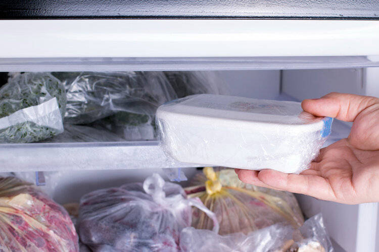 Mắc ung thư dạ dày giai đoạn cuối, tôi đau đớn nhận ra: 3 thực phẩm để lâu trong tủ lạnh là "đồng phạm" gây ung thư- Ảnh 3. Mắc ung thư dạ dày giai đoạn cuối, tôi đau đớn nhận ra: 3 thực phẩm để lâu trong tủ lạnh là "đồng phạm" gây ung thư- Ảnh 3.