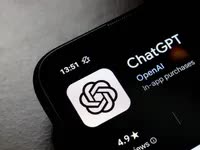 Vì sao nhiều người coi ChatGPT như 'bạn tâm giao'?