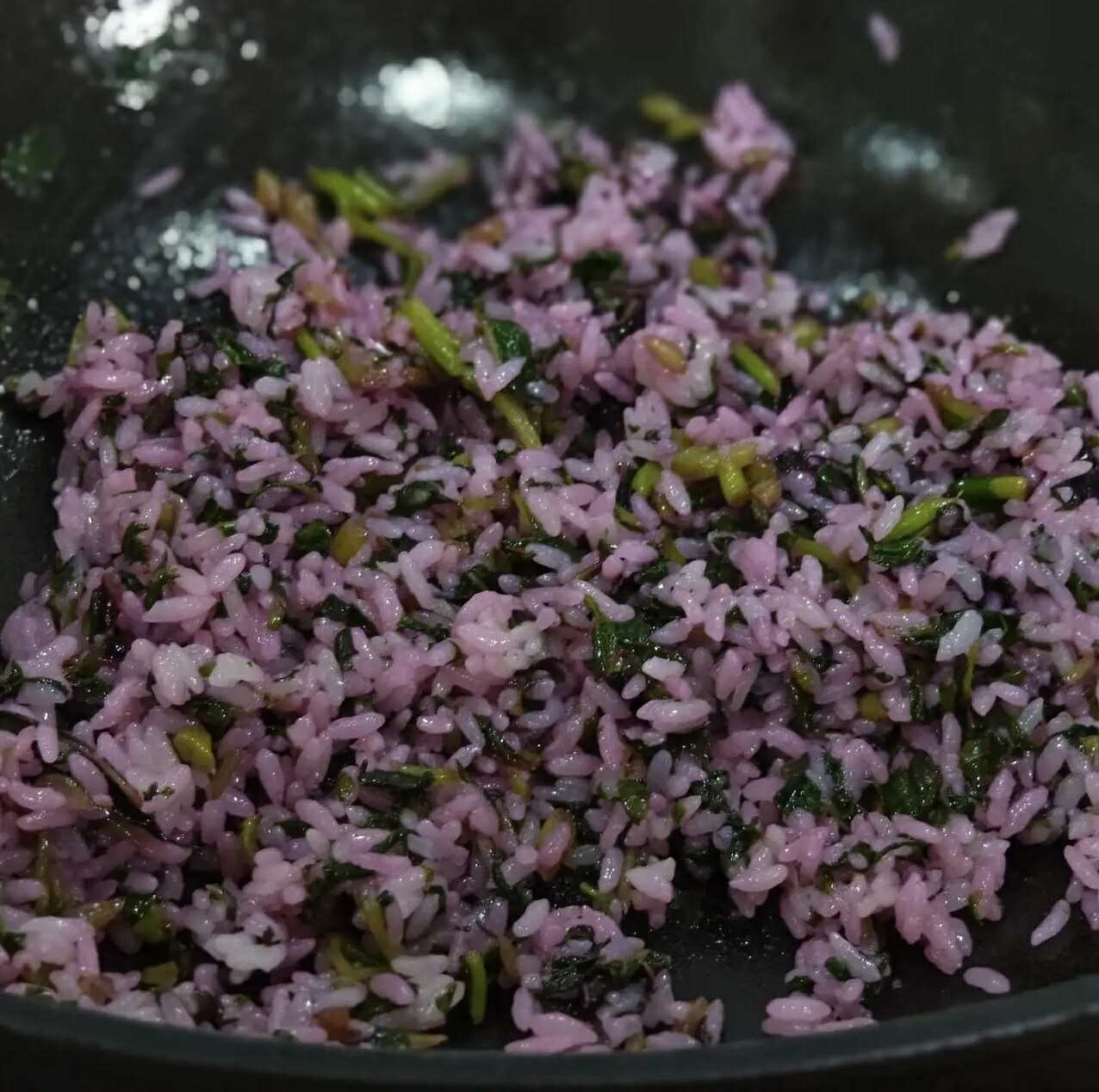 3 món ăn từ loại rau giúp gan khỏe, bảo vệ tim: Rất rẻ lại mệnh danh là 