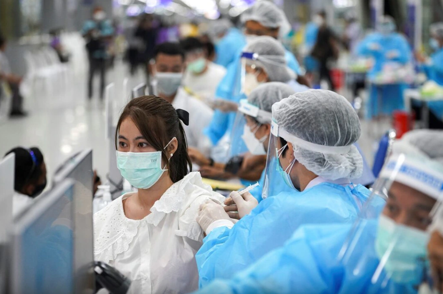 Quốc gia phát hiện 33.000 ca Covid-19 mới chỉ trong 1 tuần: "Tuần tới sẽ tăng gấp đôi"- Ảnh 2.