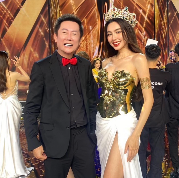 Thùy Tiên đứng trước nguy cơ bị tước vương miện Hoa hậu Hòa Bình Quốc tế: Chủ tịch Nawat nói gì?- Ảnh 4. Thùy Tiên đứng trước nguy cơ bị tước vương miện Hoa hậu Hòa Bình Quốc tế: Chủ tịch Nawat nói gì?- Ảnh 4.