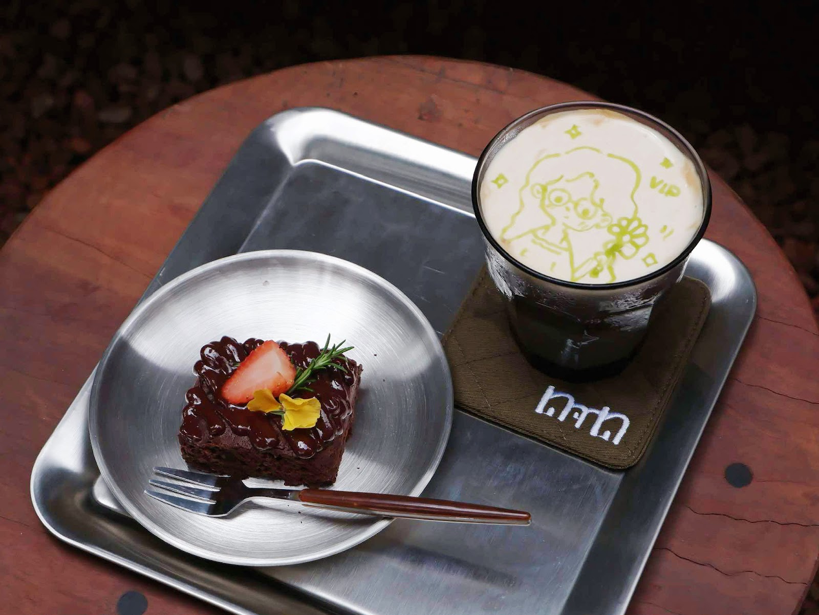 Ẩm thực bắt trend chào mừng G-Dragon đến Việt Nam- Ảnh 2.