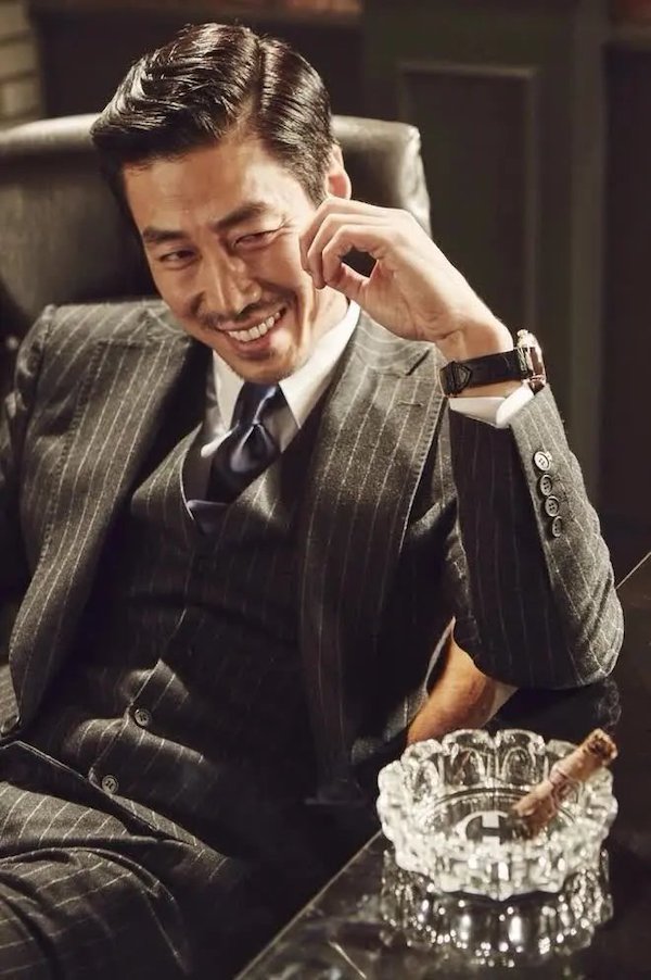 Thiếu gia tập đoàn Samsung sở hữu 18.000 tỷ: Tổng tài siêu ngầu từ phim đến đời- Ảnh 3.