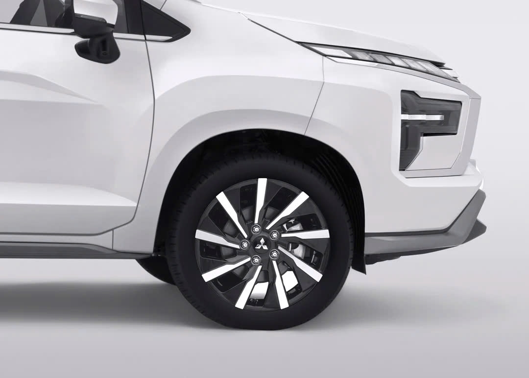Mitsubishi Xpander phiên bản mới lộ diện, chờ ngày về Việt Nam- Ảnh 3.