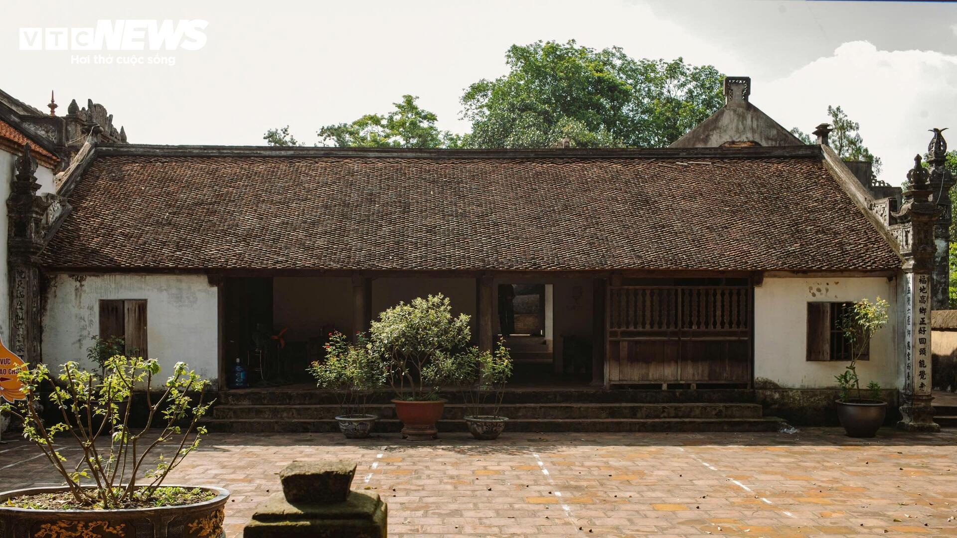 Chiêm ngưỡng ngôi chùa cổ vùng Kinh Bắc có vườn tháp lớn nhất Việt Nam- Ảnh 2.