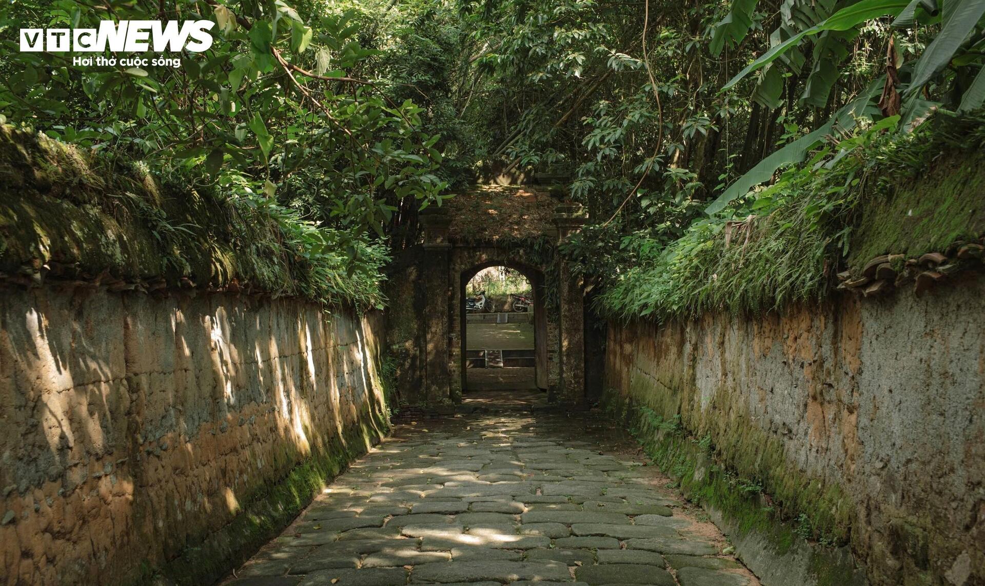 Chiêm ngưỡng ngôi chùa cổ vùng Kinh Bắc có vườn tháp lớn nhất Việt Nam- Ảnh 3.