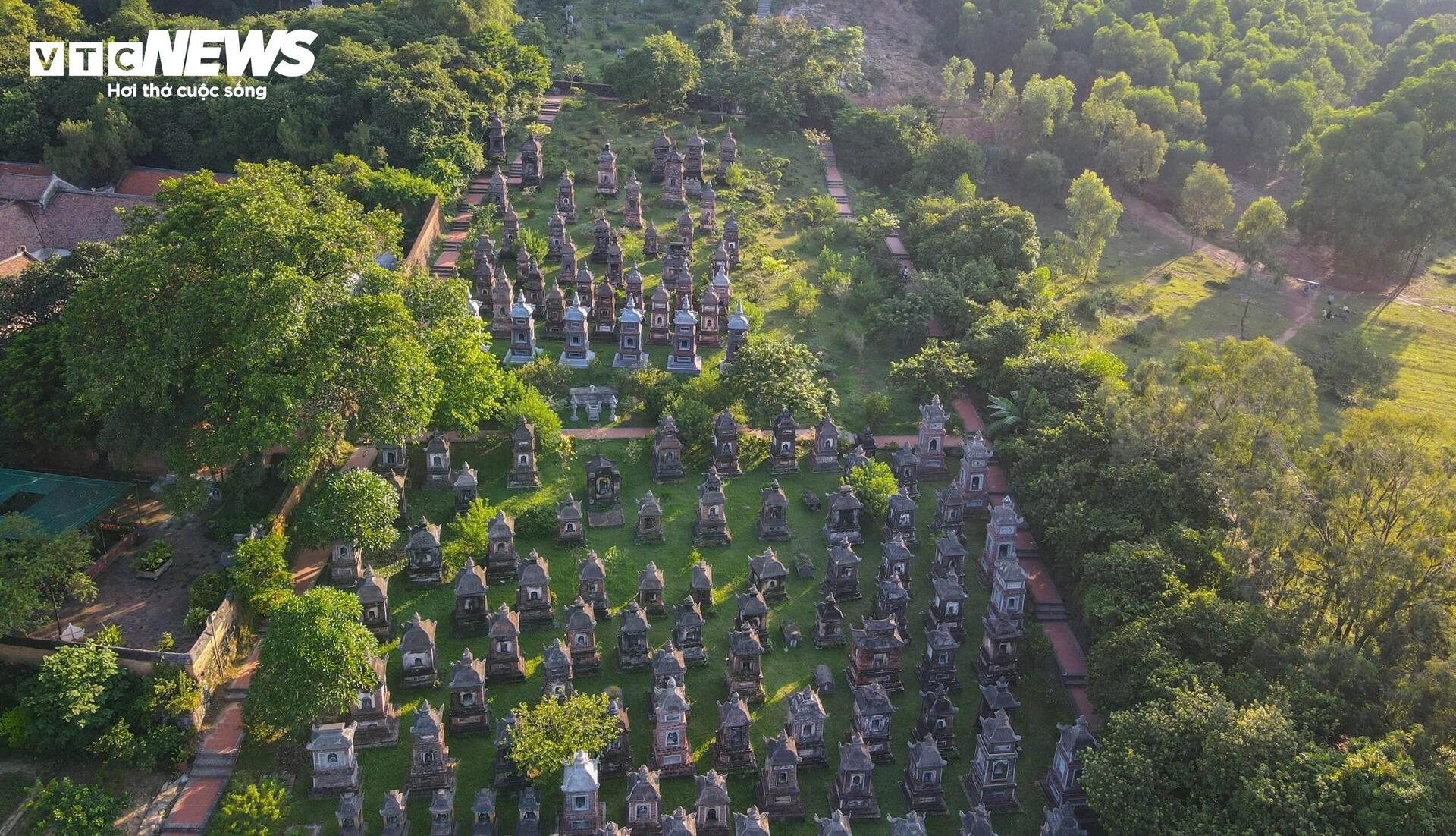 Chiêm ngưỡng ngôi chùa cổ vùng Kinh Bắc có vườn tháp lớn nhất Việt Nam- Ảnh 14.