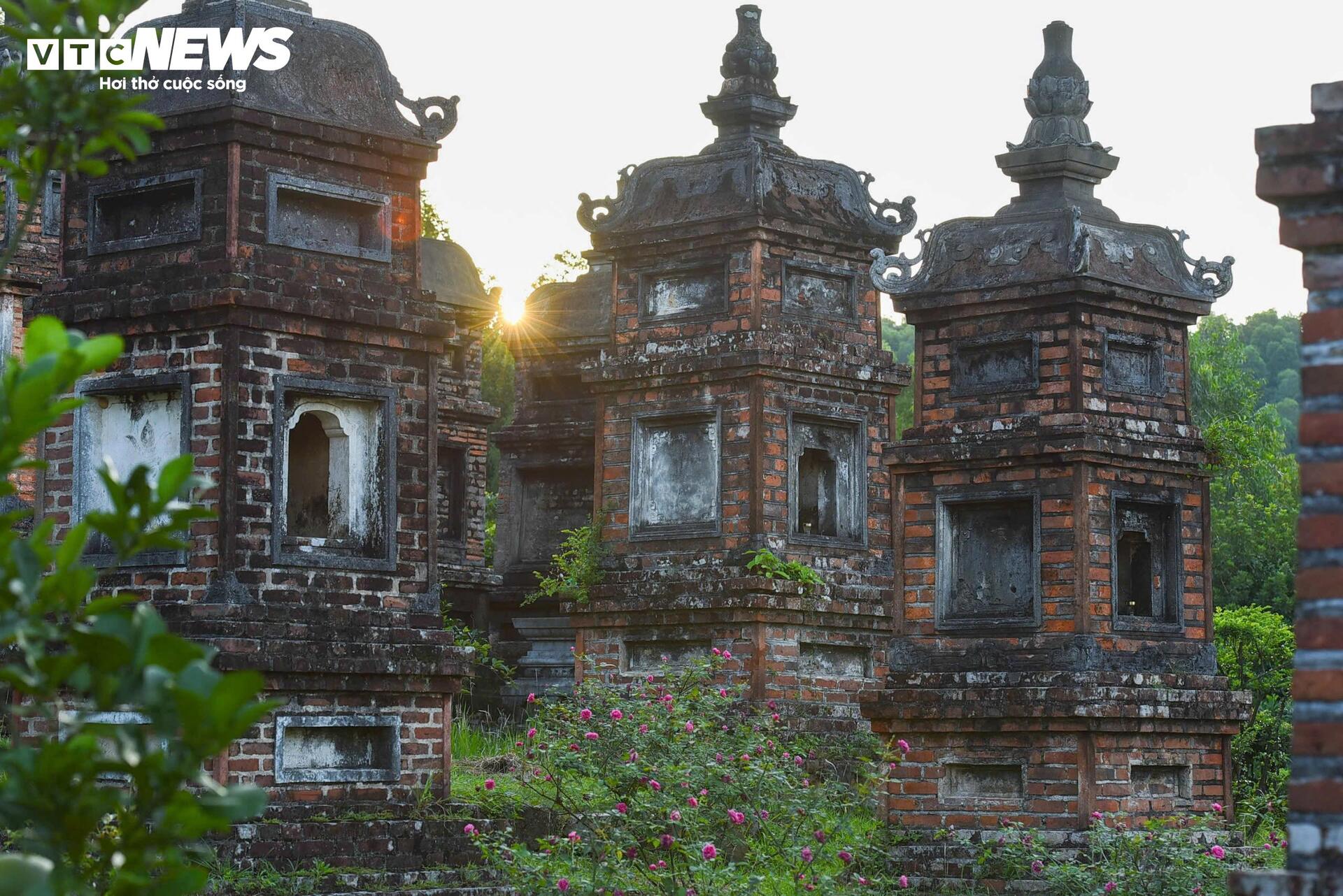 Chiêm ngưỡng ngôi chùa cổ vùng Kinh Bắc có vườn tháp lớn nhất Việt Nam- Ảnh 15.