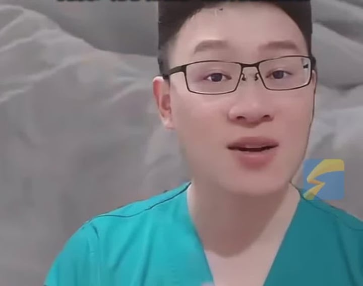 Bác sỹ khuyên phụ nữ mệt mỏi nên ngắm đàn ông cơ bắp thường xuyên- Ảnh 1.