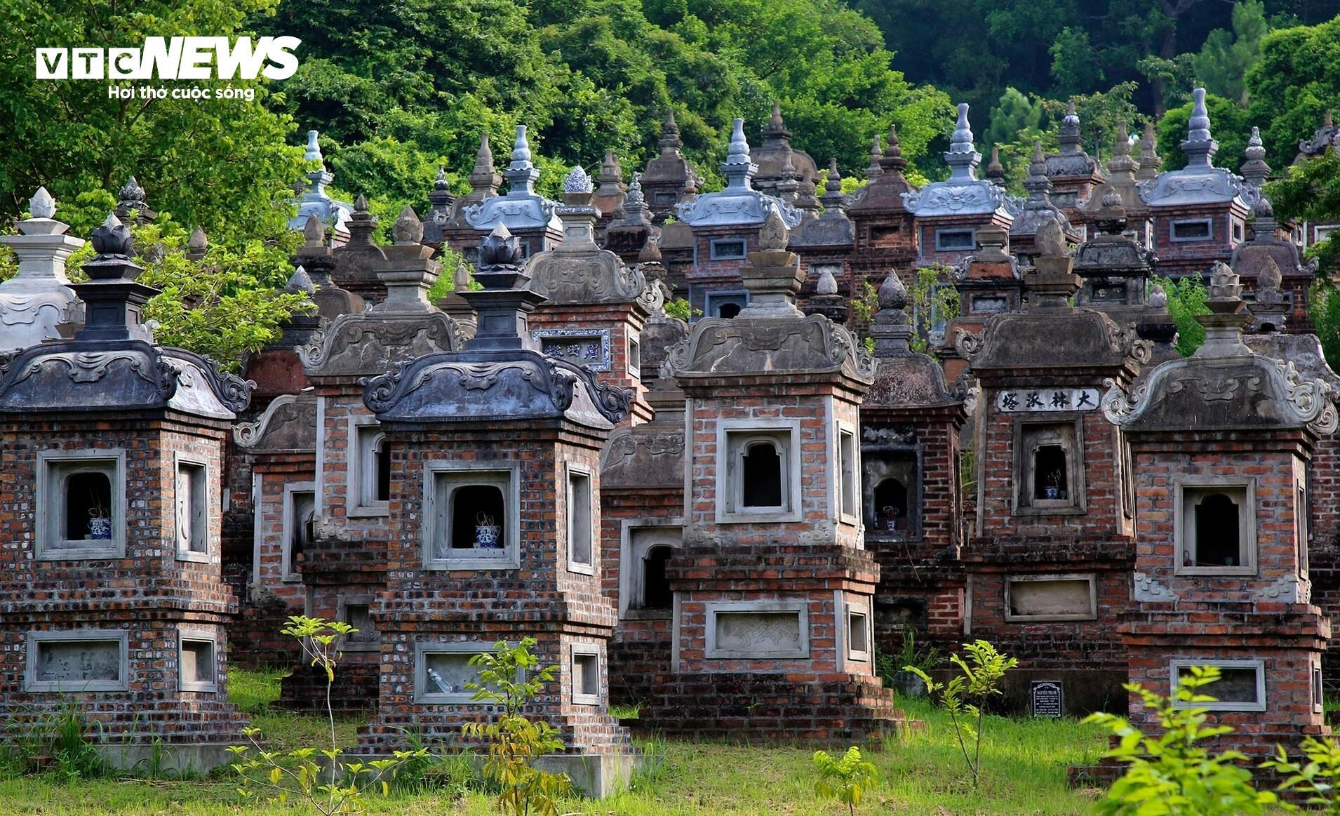 Chiêm ngưỡng ngôi chùa cổ vùng Kinh Bắc có vườn tháp lớn nhất Việt Nam- Ảnh 8.