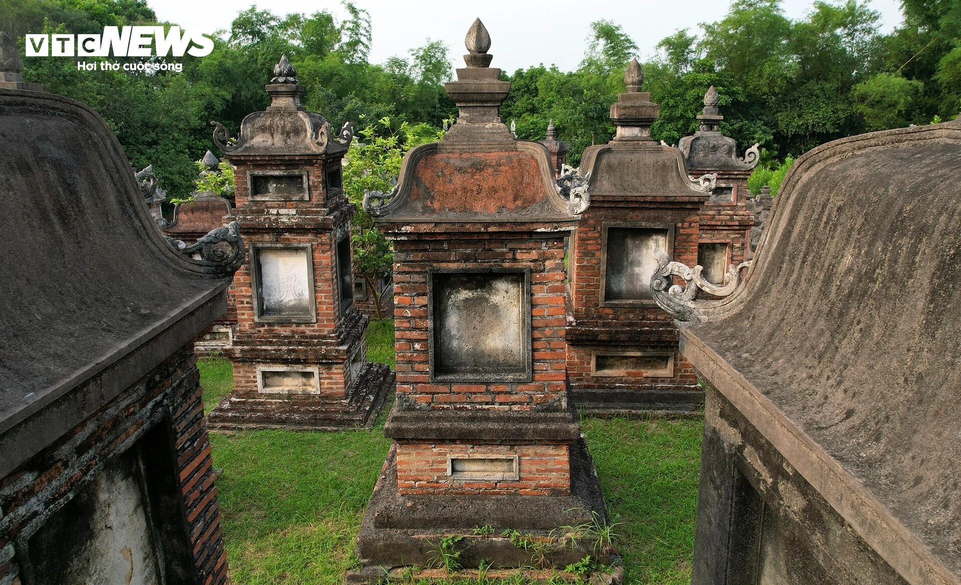 Chiêm ngưỡng ngôi chùa cổ vùng Kinh Bắc có vườn tháp lớn nhất Việt Nam- Ảnh 9.