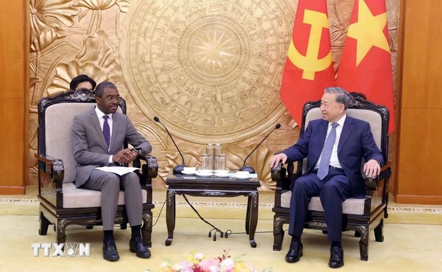 Tổng Bí thư Tô Lâm đề nghị Trung tâm Di sản thế giới tư vấn hồ sơ phục dựng Điện Kính Thiên- Ảnh 1.