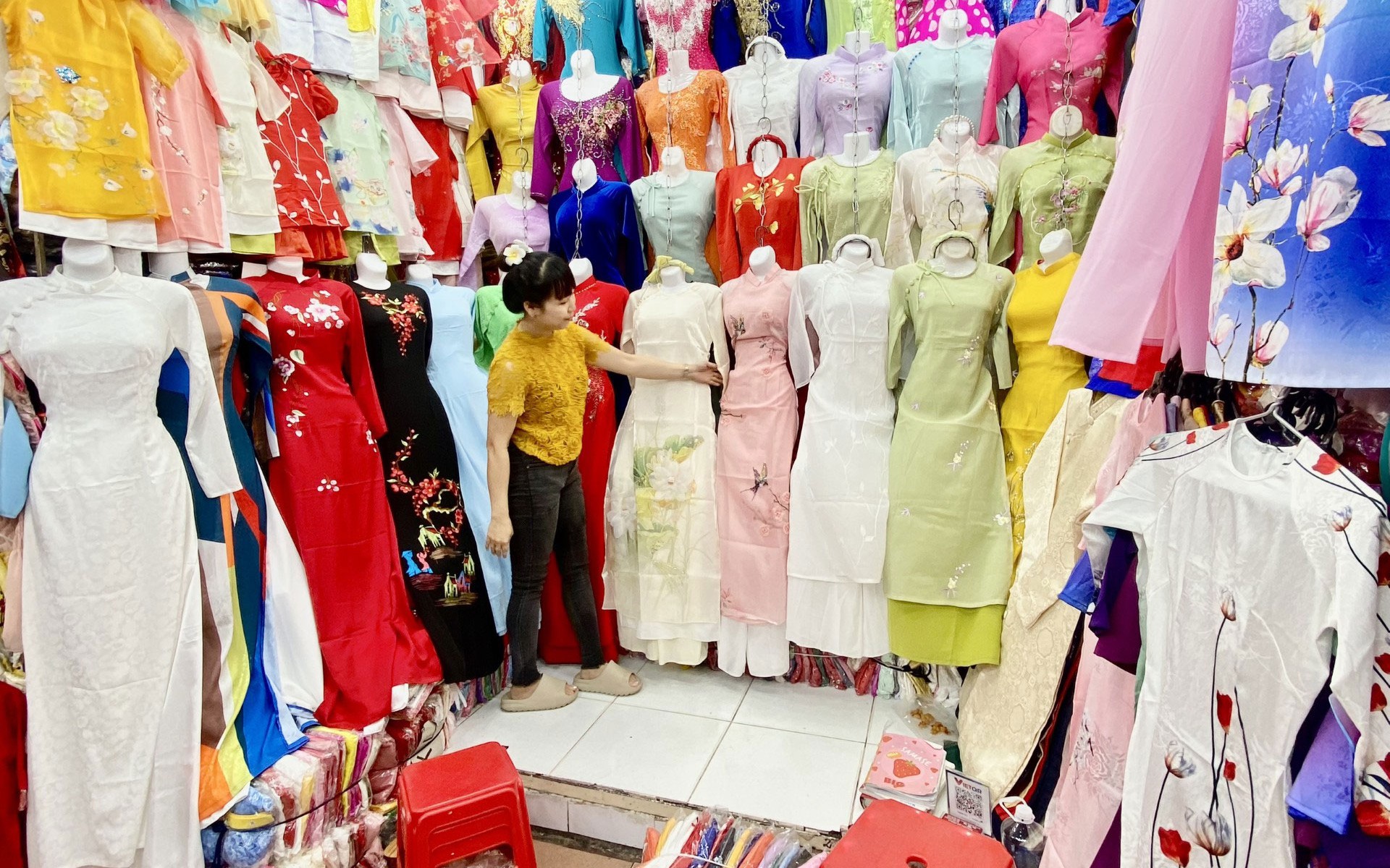 Chợ Đồng Xuân – chợ lớn nhất miền Bắc: Từ trung tâm buôn bán xưa đến "siêu thị" đầu mối hiện đại của tiểu thương Việt- Ảnh 3.