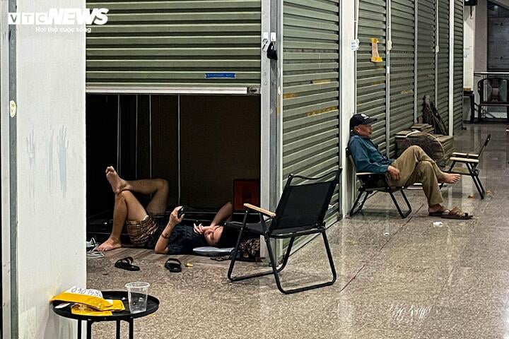 Quầy hàng đua nhau đóng cửa, 'thiên đường vải' Ninh Hiệp vắng lặng khác thường- Ảnh 6.