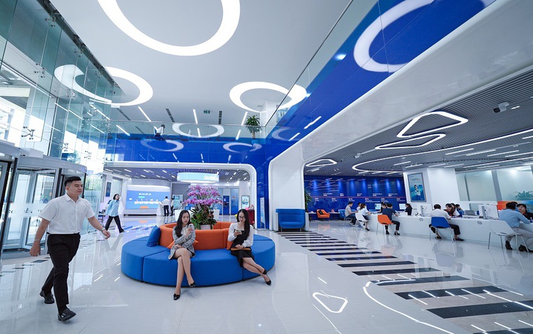 42 phòng giao dịch của Vietinbank, Sacombank, SCB bị "xóa sổ", chuyện gì đã xảy ra?- Ảnh 1. 42 phòng giao dịch của Vietinbank, Sacombank, SCB bị "xóa sổ", chuyện gì đã xảy ra?- Ảnh 1.