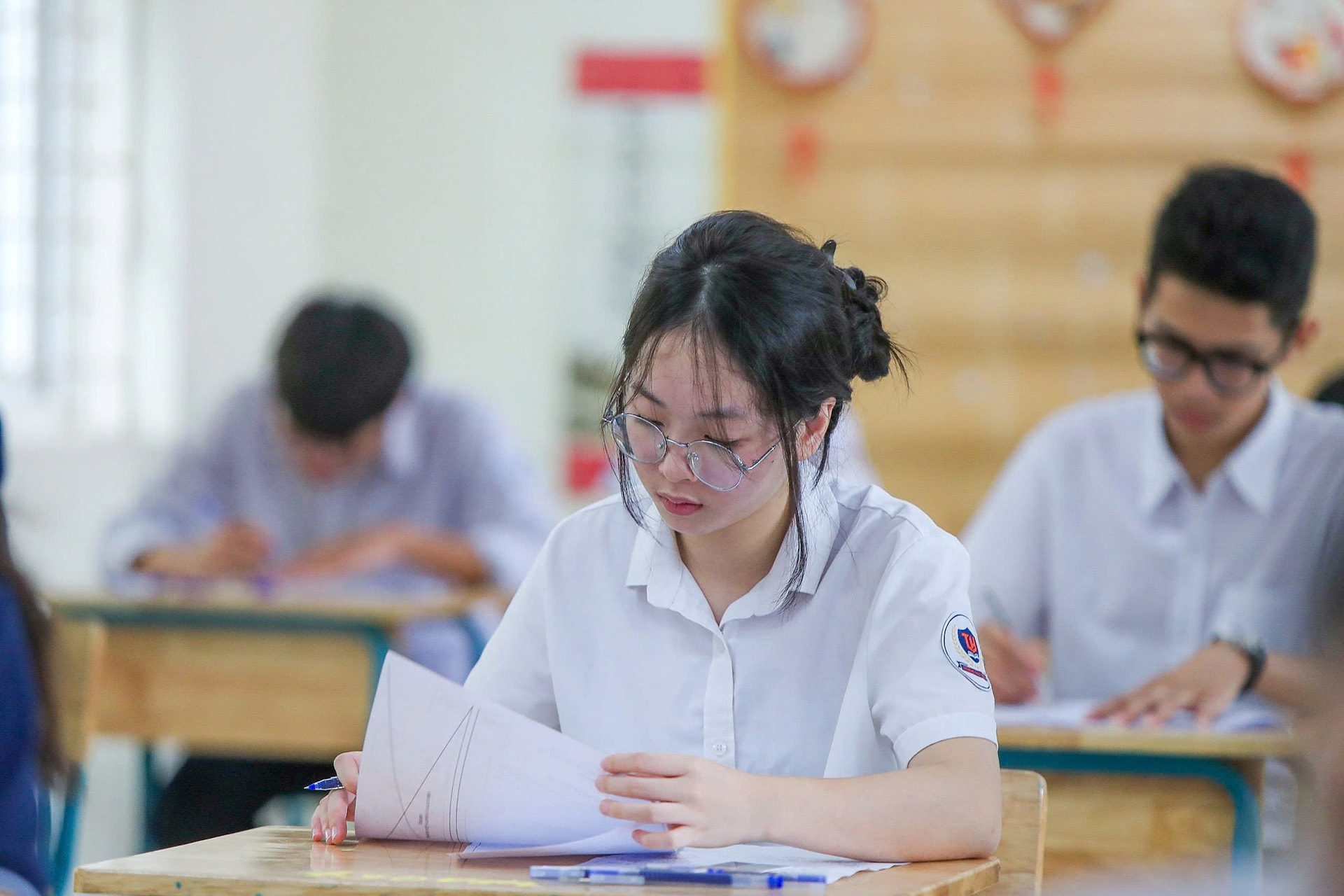 Trường lấy chỉ tiêu 540 nhưng đăng ký NV1 chỉ 348, nhiều phụ huynh "rung đùi" chờ con đỗ lớp 10, chuyên gia nói: NHẦM TO!- Ảnh 1.