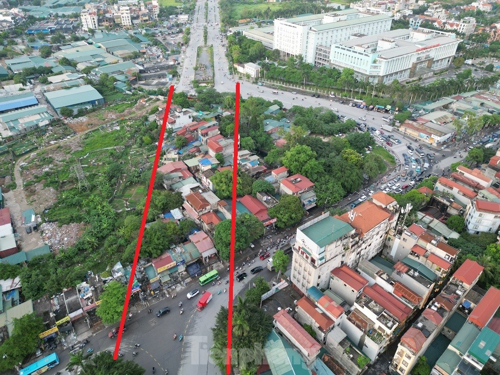 Nút giao 'dị dạng' vì mặt bằng chưa giải phóng xong- Ảnh 3.