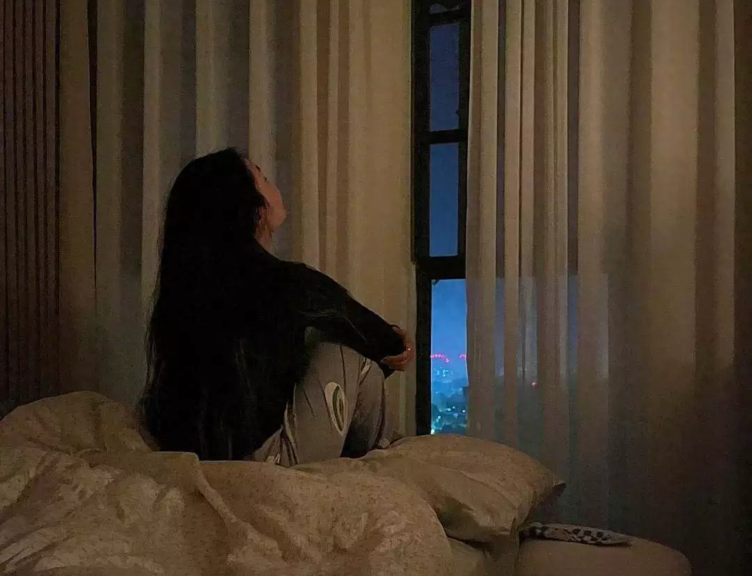 Để 5 thứ này trong phòng ngủ, bạn sẽ phải "hối hận" lúc nửa đêm!- Ảnh 1.