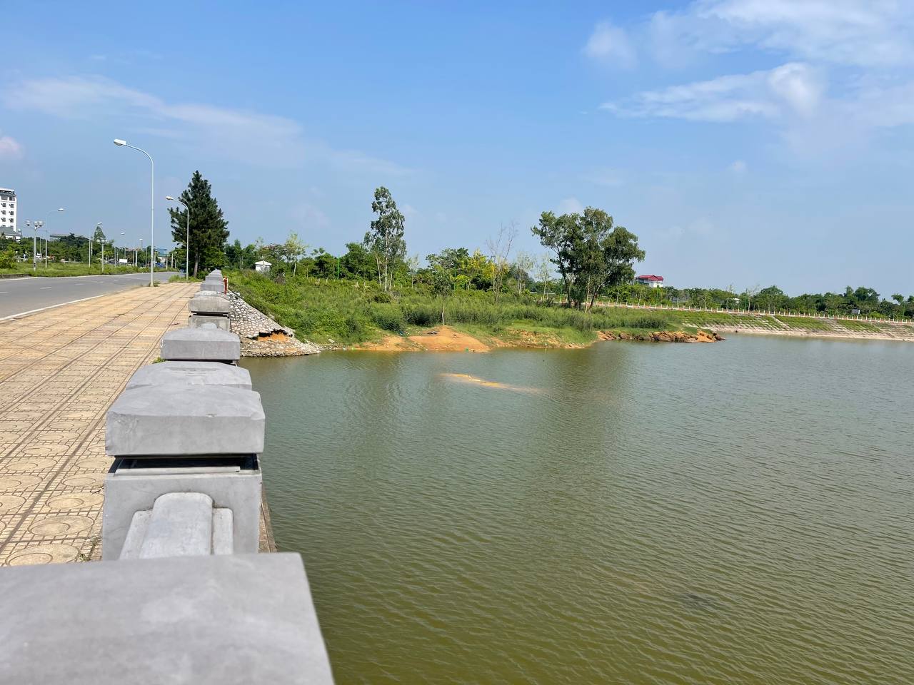 Người bố đau đớn kể lại cuộc gọi cuối cùng trước khi con trai tử vong trong lúc quay clip diễn tả cứu người bị đuối nước- Ảnh 1.