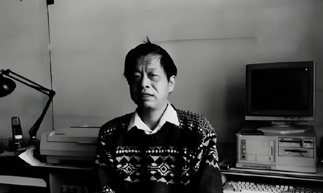 Ý nghĩa cuộc sống là gì? Hãy nhìn con bò của Dư Hoa, con gà của Márquez và con lợn của Vương Hiểu Ba- Ảnh 2.