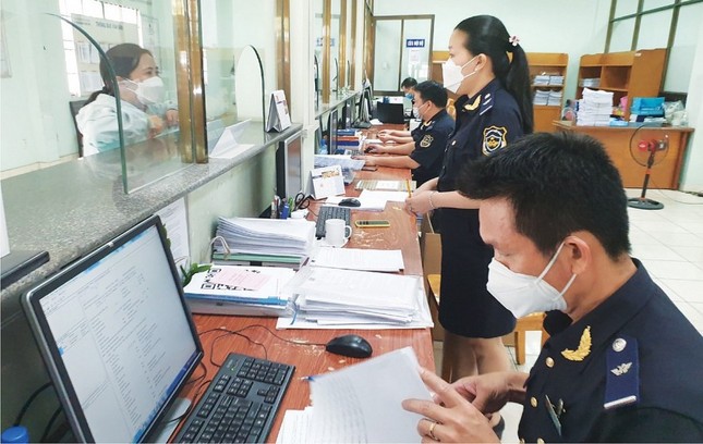 Đề xuất 'bật chế độ ưu tiên' thông quan hàng công nghệ cao- Ảnh 2. Đề xuất 'bật chế độ ưu tiên' thông quan hàng công nghệ cao- Ảnh 2.