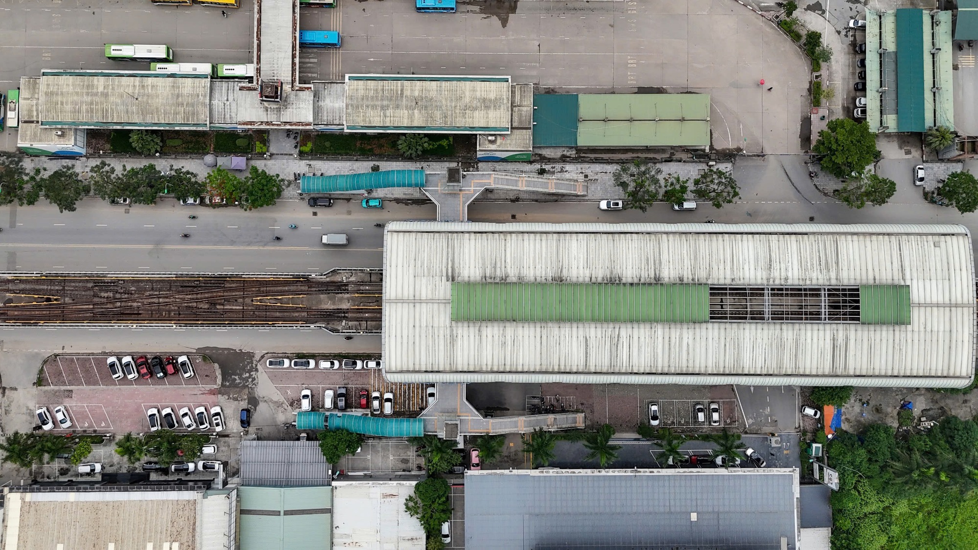 Hiện trạng tuyến metro Cát Linh - Hà Đông sau gần 4 năm vận hành- Ảnh 3. Hiện trạng tuyến metro Cát Linh - Hà Đông sau gần 4 năm vận hành- Ảnh 3.
