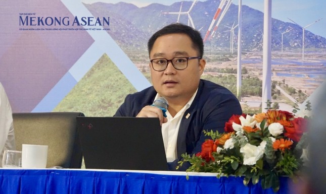 'Con nhà đại gia' mua cổ phiếu ồ ạt- Ảnh 1. 'Con nhà đại gia' mua cổ phiếu ồ ạt- Ảnh 1.