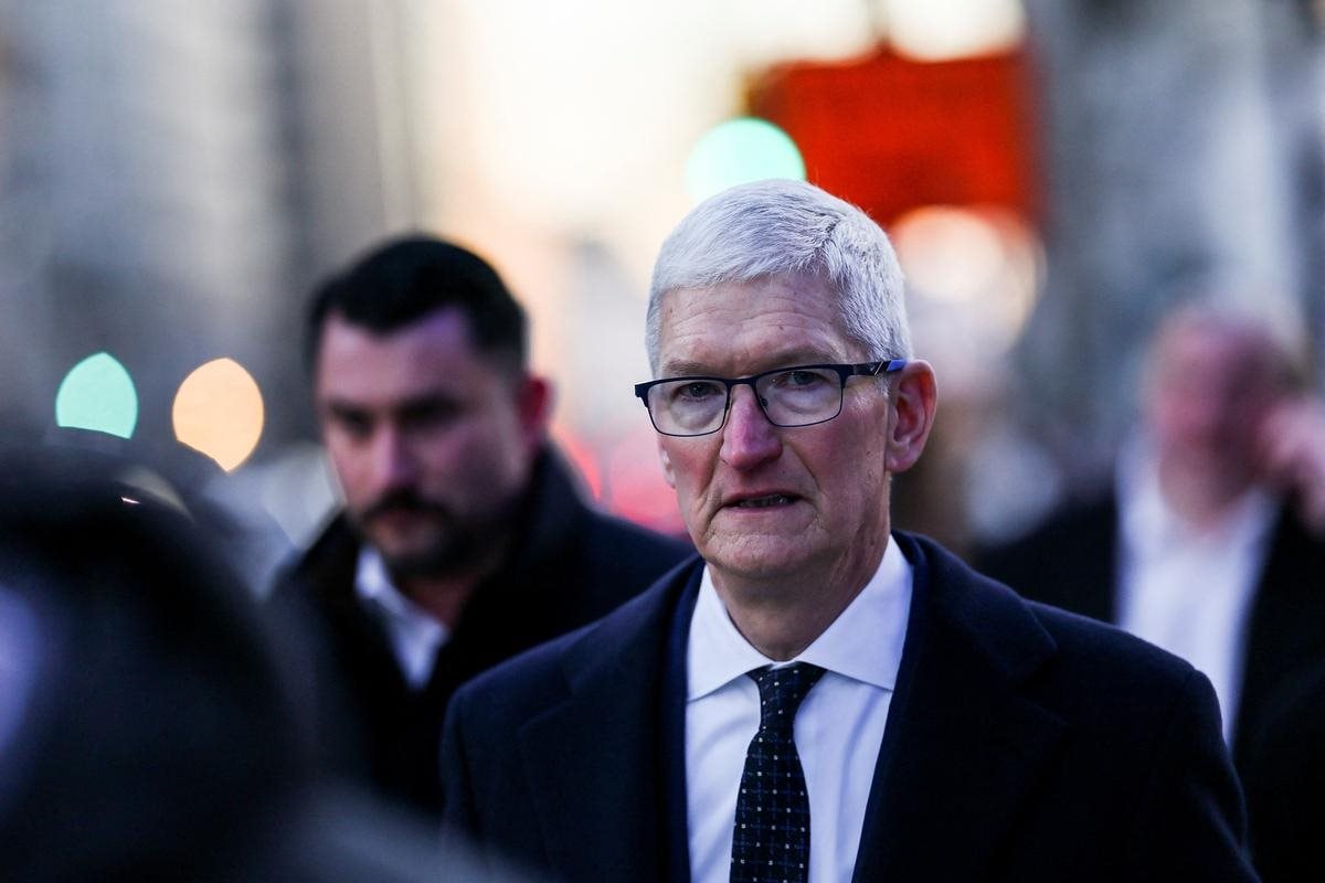 'Kiệt tác' chuỗi cung ứng xây dựng suốt 1 thập kỷ của Tim Cook nguy cơ đổ vỡ, đế chế Apple trị giá 3.000 tỷ USD đứng trước lựa chọn khó khăn- Ảnh 1.