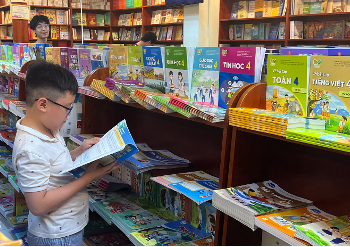 NXB Giáo dục Việt Nam lên tiếng về doanh thu "khủng"  hơn 3.100 tỉ đồng trong năm 2024- Ảnh 1.