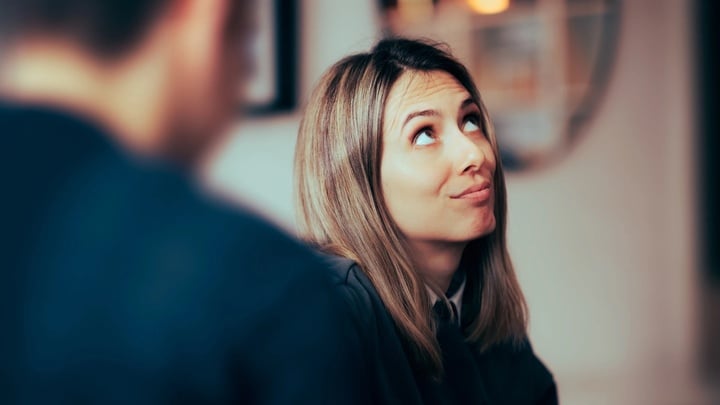 11 câu nói khó chịu khi gặp lần đầu khiến bạn bị ghét ngay lập tức- Ảnh 1.