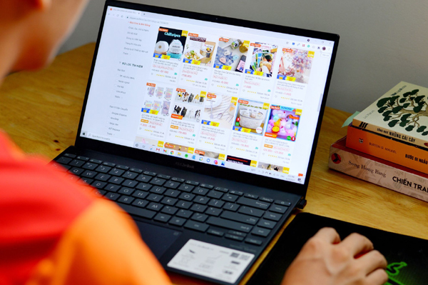 VCCI đề xuất bỏ miễn thuế đơn hàng TMĐT dưới 1 triệu: Cần công bằng cho hàng sản xuất trong nước- Ảnh 2.