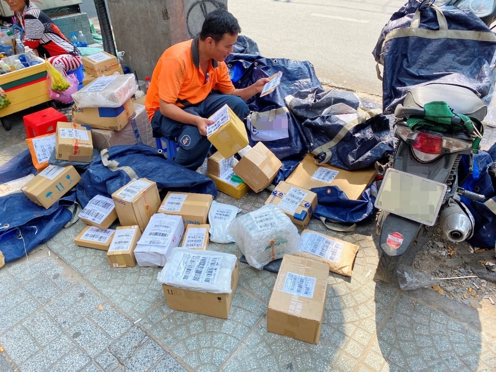 VCCI đề xuất bỏ miễn thuế đơn hàng TMĐT dưới 1 triệu: Cần công bằng cho hàng sản xuất trong nước- Ảnh 3.