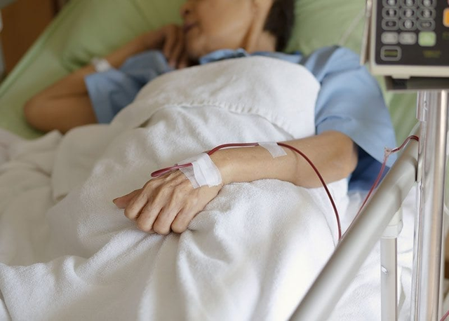 Bất ngờ bị đột quỵ sau khi thức dậy, người phụ nữ hối hận vì 1 sai lầm “chí mạng” từ nửa năm trước- Ảnh 1.