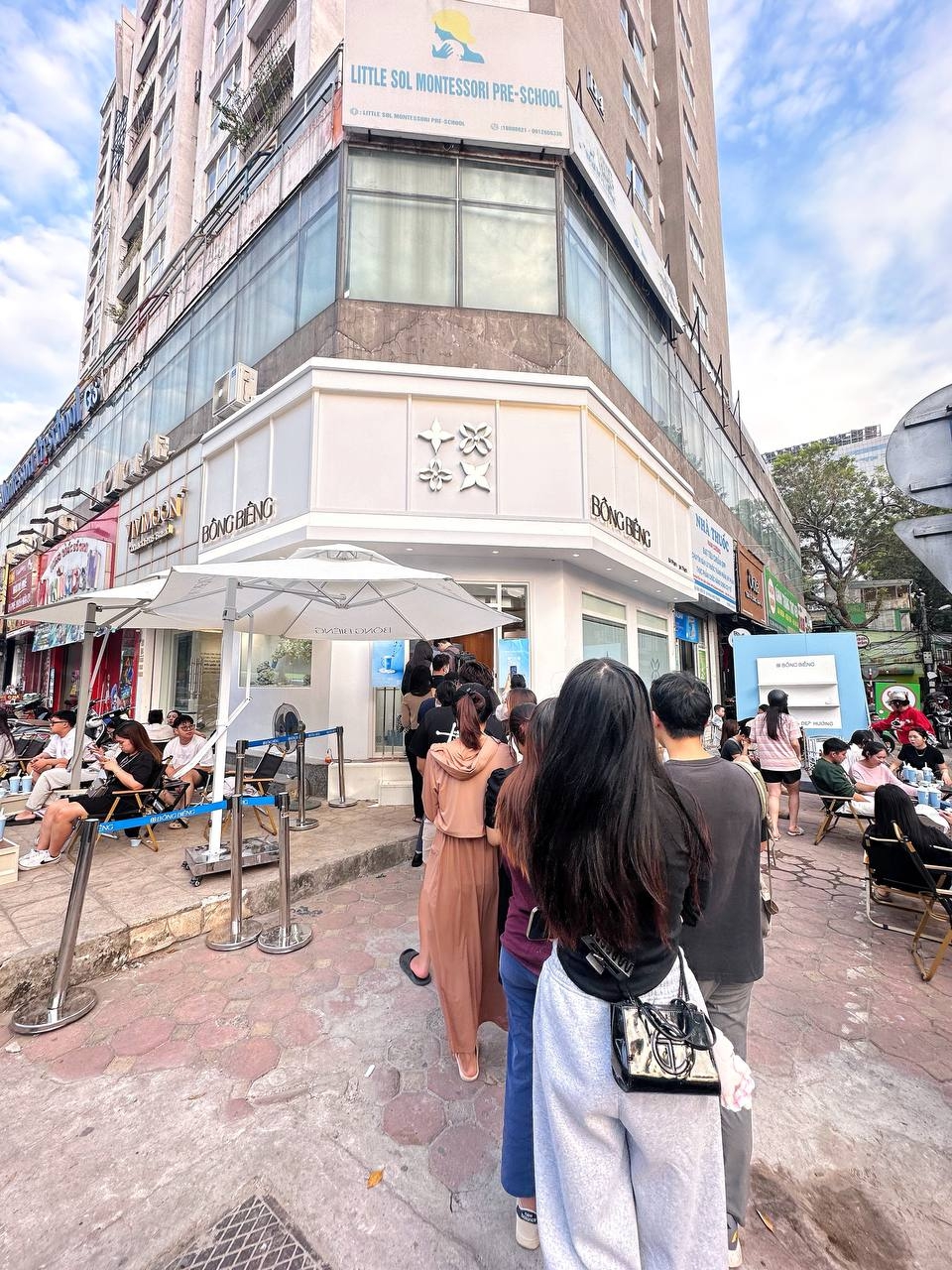 Cuộc đua chiều lòng các “thượng đế” mê trà sữa: Anh em cùng nhà Phê La, Katinat thắng lớn với doanh thu trăm tỷ đồng, một tân binh cho thấy tiềm năng “đáng gờm”- Ảnh 18.