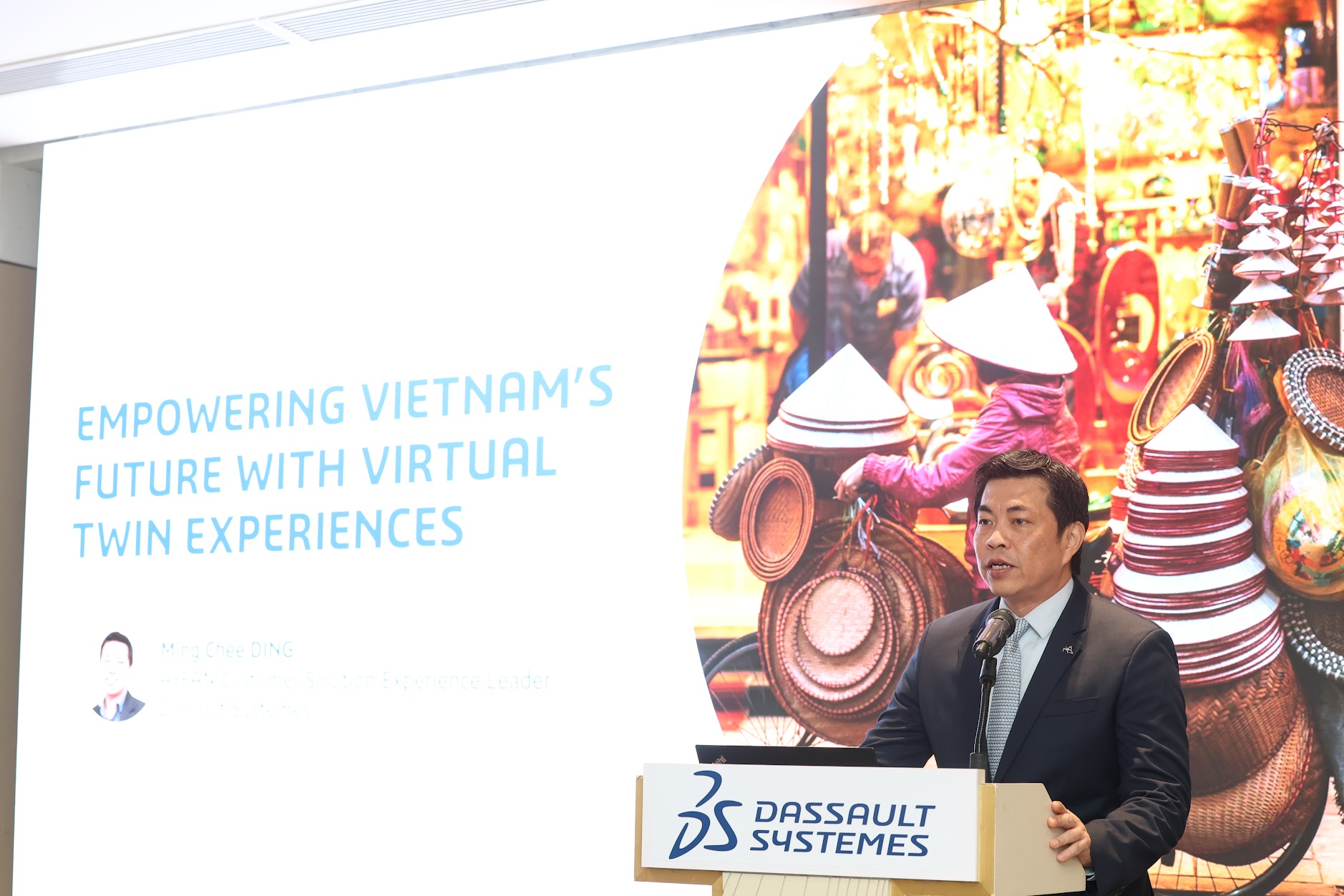 ‘Gã khổng lồ’ công nghệ Pháp hỗ trợ nhiều ngành chiến lược ở Việt Nam: Từ xe điện tới chất bán dẫn- Ảnh 1.