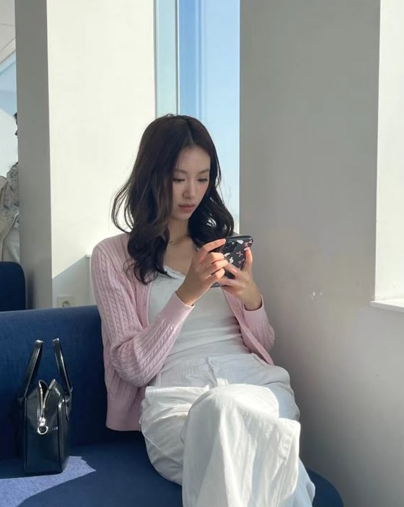 Lương 13 triệu, chi 6 triệu thuê nhà: Không tiết kiệm được mấy vẫn thấy ok!- Ảnh 2.