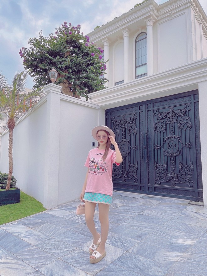 Choáng với khu biệt thự của đại gia Quận 7: Gần nửa tỷ 1 mét vuông nhưng không nhà nào có cổng?!- Ảnh 3.