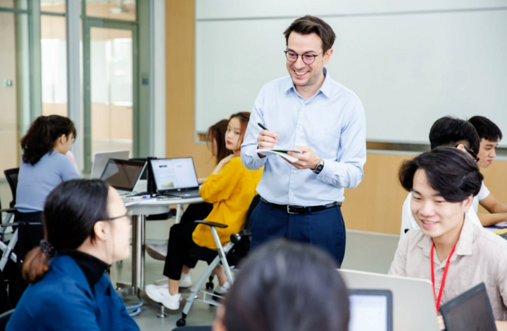 Việt Nam đứng thứ 6 thế giới về số lượng du học sinh ở Mỹ- Ảnh 1.