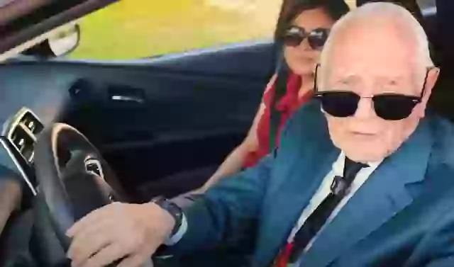 Giáo sư dinh dưỡng 101 tuổi chia sẻ 7 nguyên tắc sống lâu, khỏe mạnh, hơn 100 tuổi vẫn tự lái xe đi khắp thế giới- Ảnh 1.