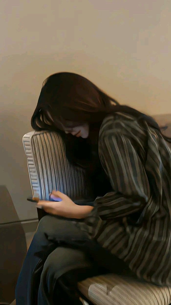 Xin khất 1 tháng không gửi tiền về nhà, cô gái thắt tim khi đọc tin nhắn của mẹ: "Chúng nó mới đi nửa năm còn gửi về 10 triệu"- Ảnh 2.